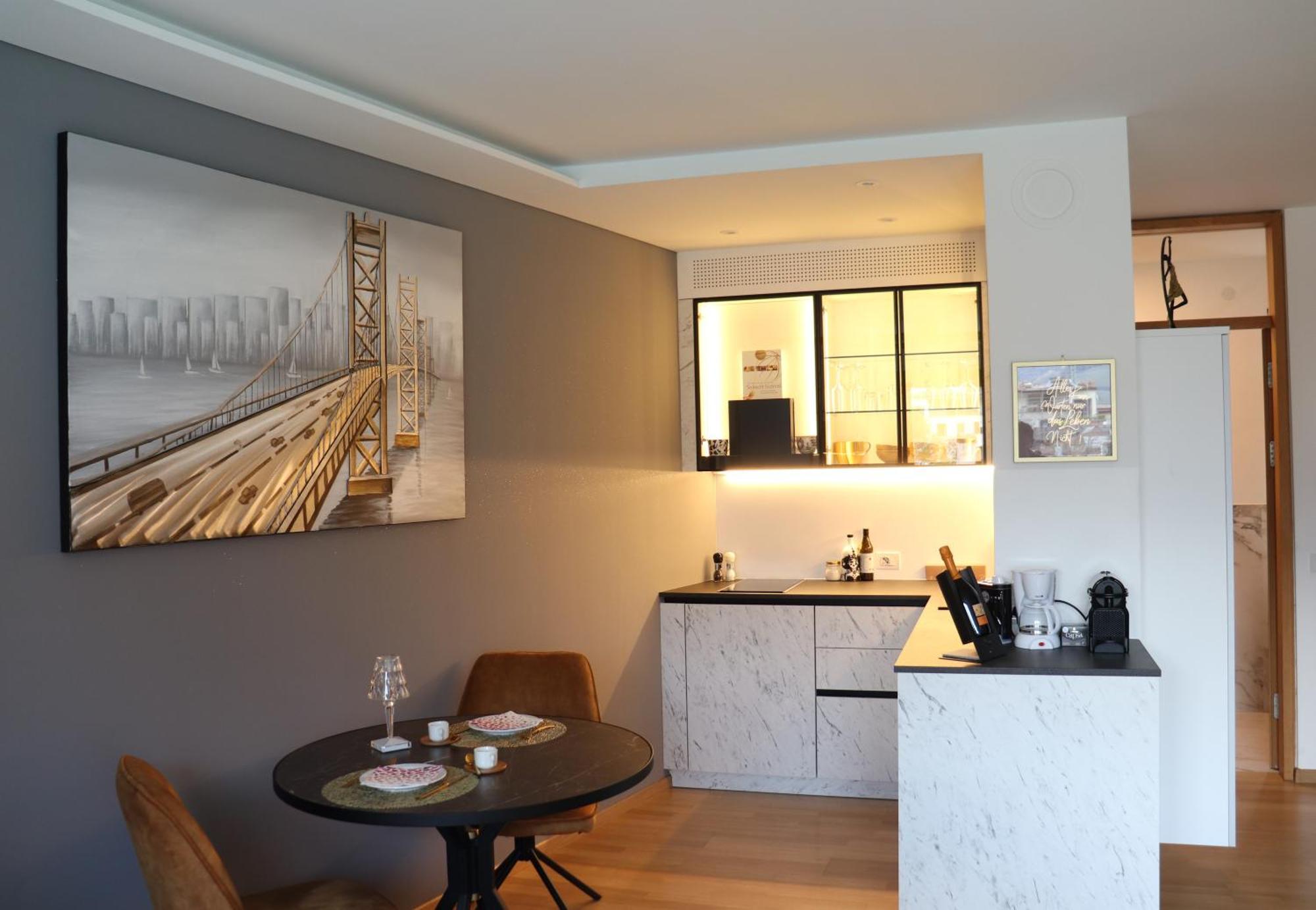 Apartamento Ausblick Kleinjuwel Mit Panoramablick + Garage Merano Exterior foto