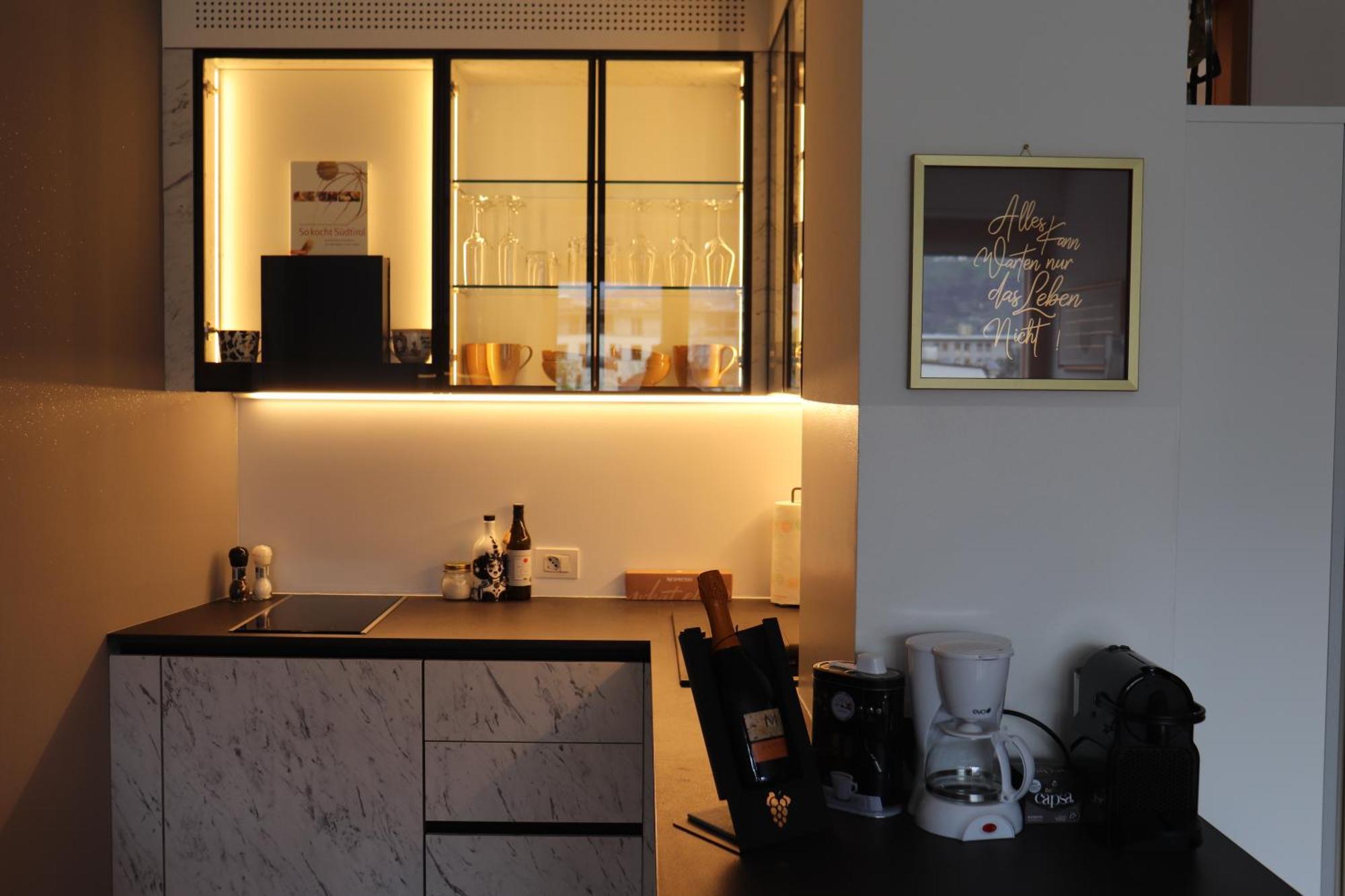 Apartamento Ausblick Kleinjuwel Mit Panoramablick + Garage Merano Exterior foto