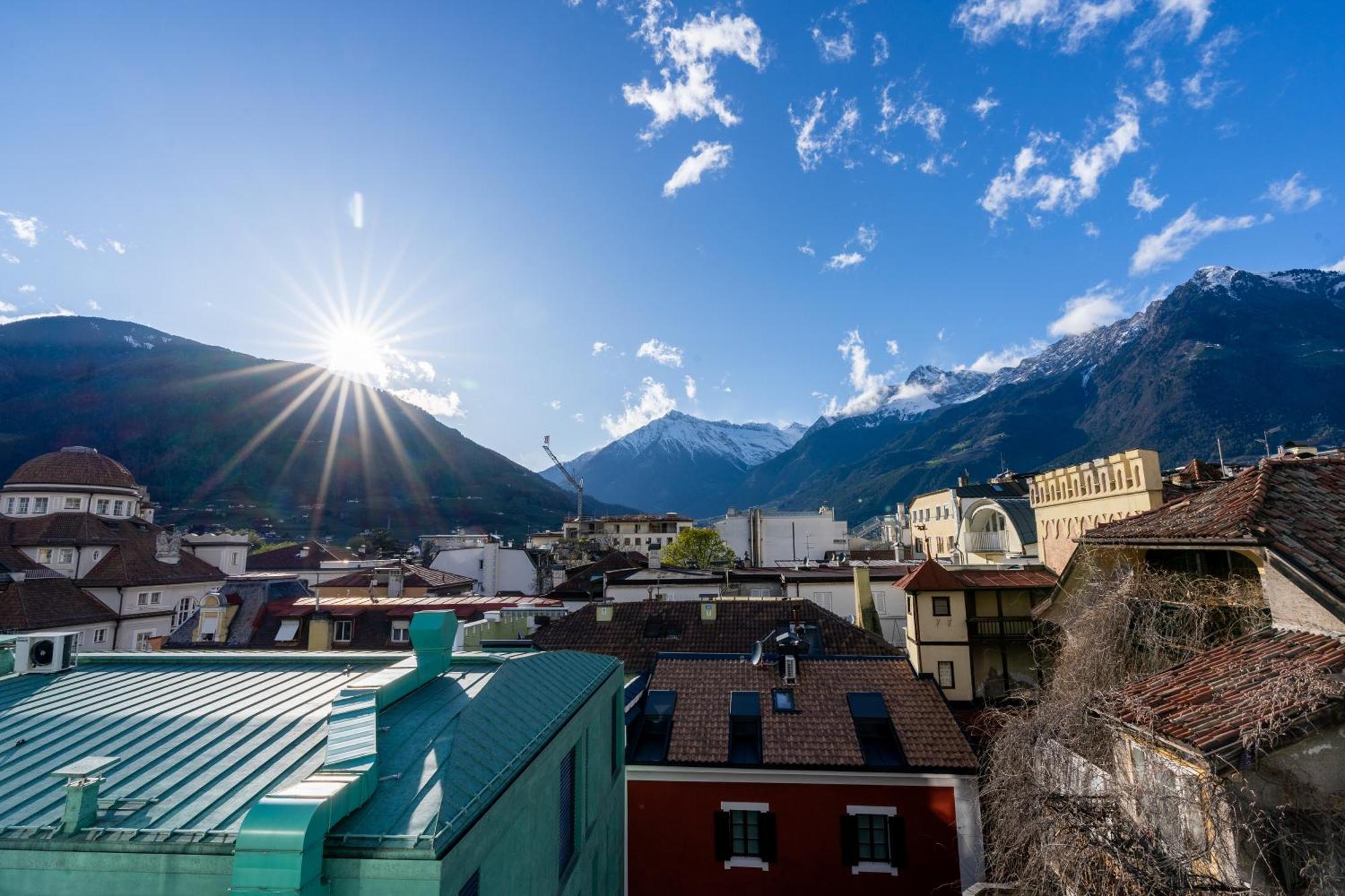 Apartamento Ausblick Kleinjuwel Mit Panoramablick + Garage Merano Exterior foto