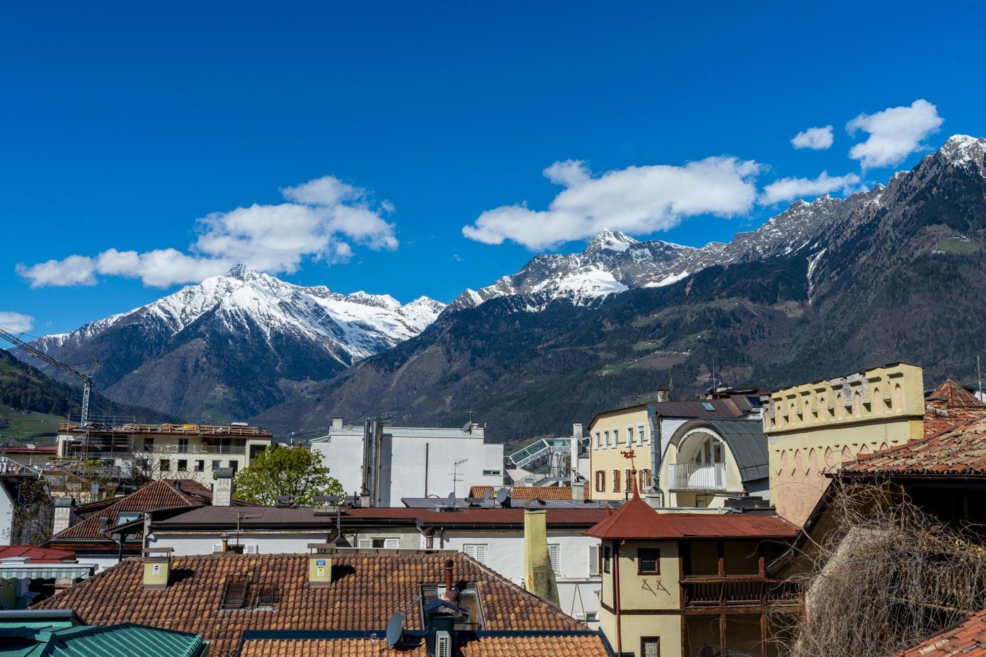 Apartamento Ausblick Kleinjuwel Mit Panoramablick + Garage Merano Exterior foto