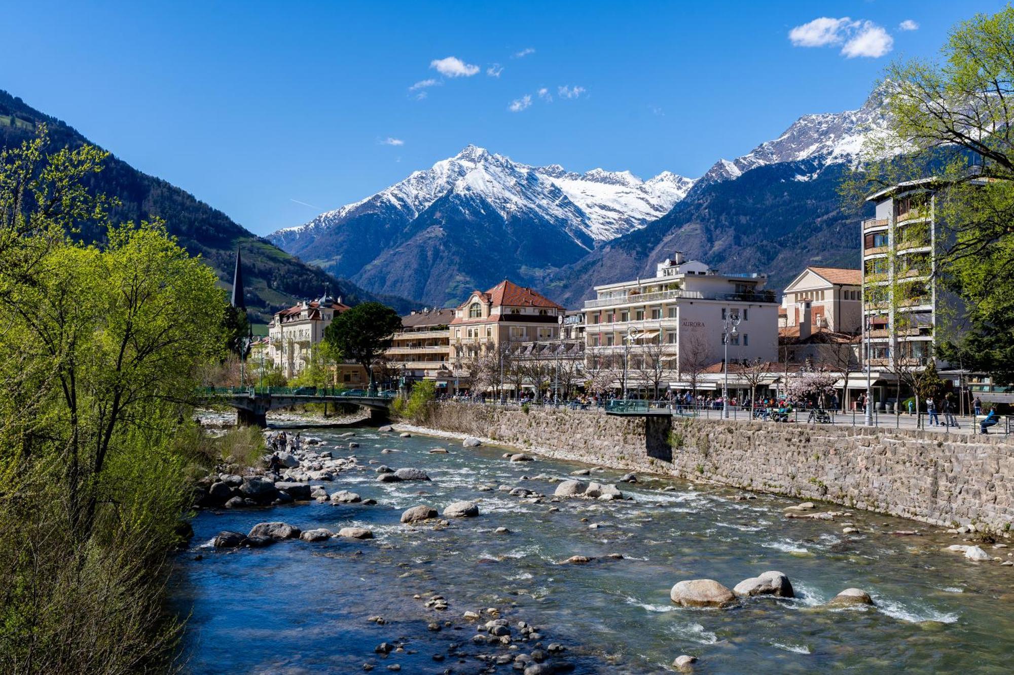 Apartamento Ausblick Kleinjuwel Mit Panoramablick + Garage Merano Exterior foto