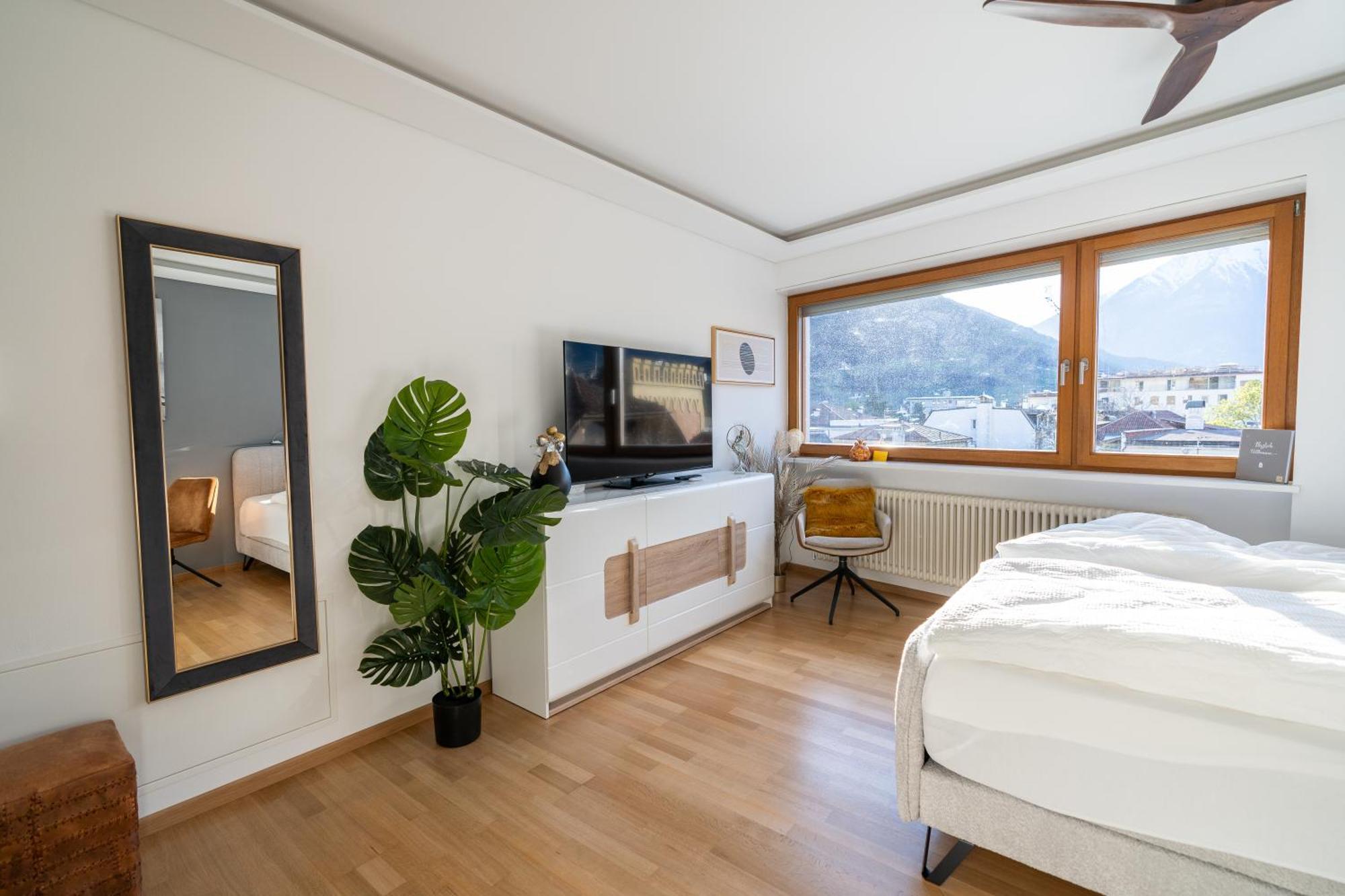 Apartamento Ausblick Kleinjuwel Mit Panoramablick + Garage Merano Exterior foto