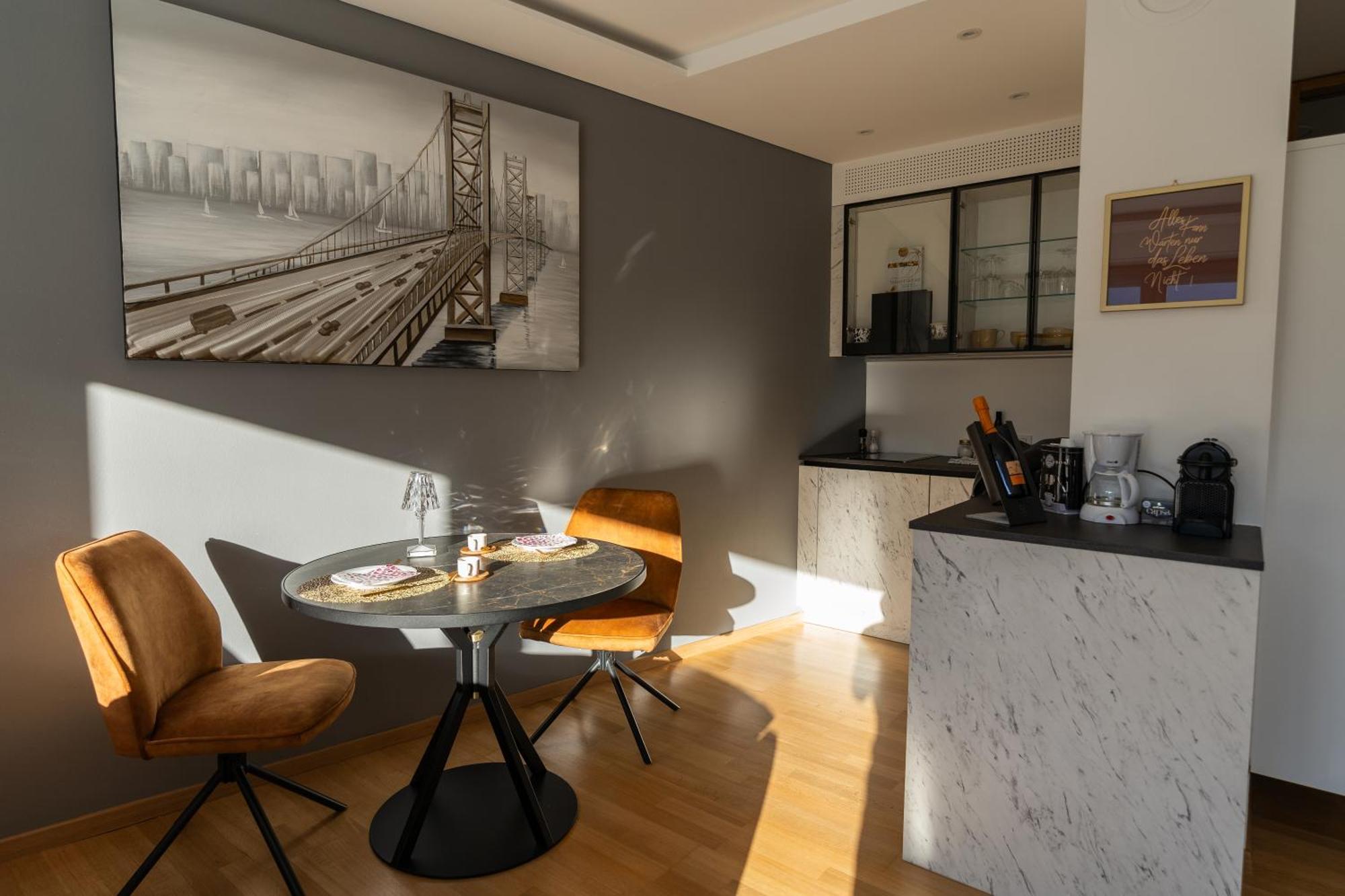 Apartamento Ausblick Kleinjuwel Mit Panoramablick + Garage Merano Exterior foto